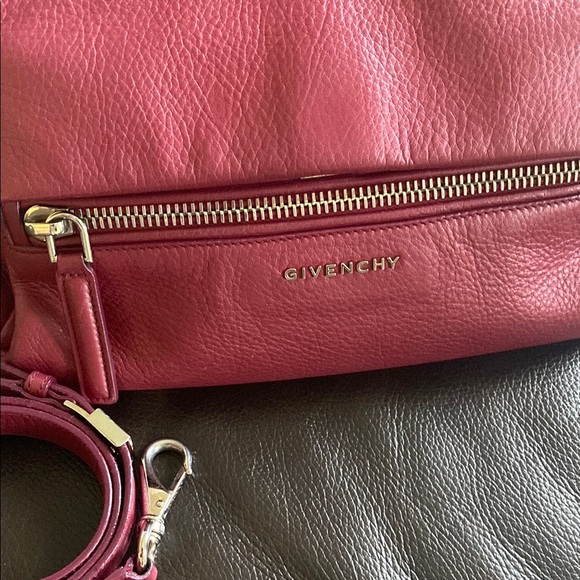 Givenchy red oanfora  Leather Women's Bag - Picture 2 of 12